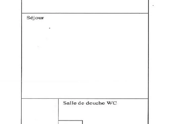 4 Pers. Avec Terrasse Sur La Au Lavandou - Fr-1-251-251