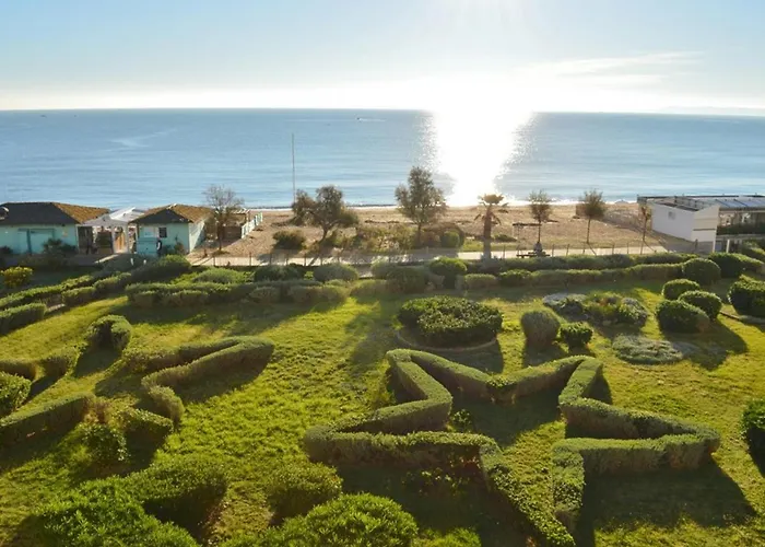 4 Pers. Avec Terrasse Sur La Au Lavandou - Fr-1-251-251 Lejlighed *